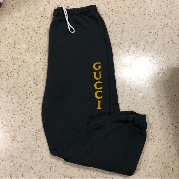 bootleg jogging pants